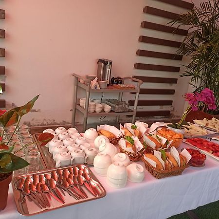 Hotel Royal Inn Τάκνα Εξωτερικό φωτογραφία