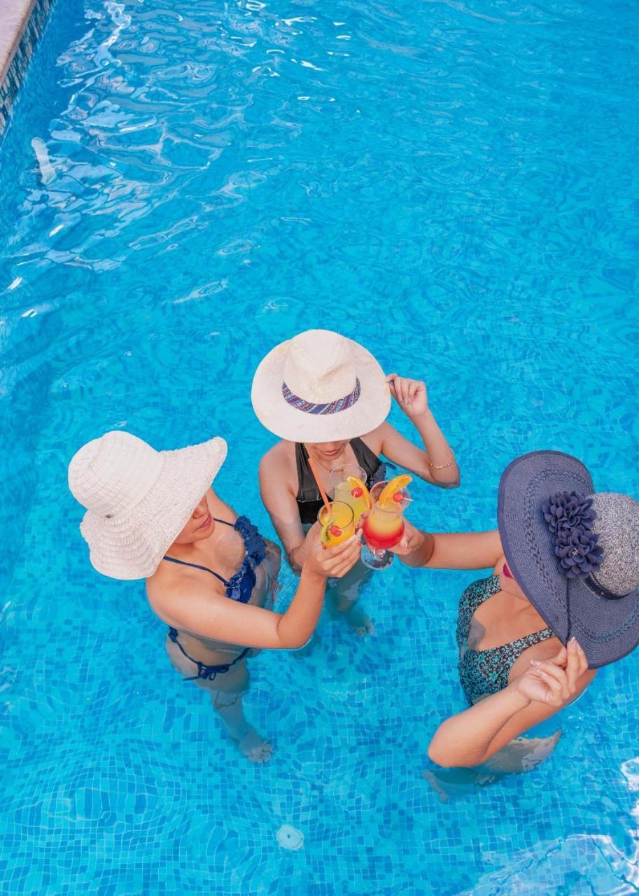 Hotel Royal Inn Τάκνα Εξωτερικό φωτογραφία