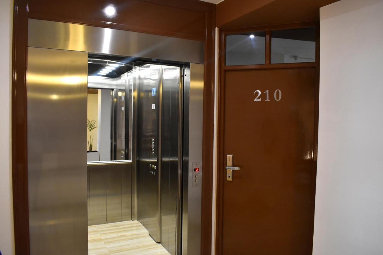 Hotel Royal Inn Τάκνα Εξωτερικό φωτογραφία